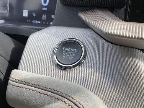 New 2026 Ford Explorer Active image 17