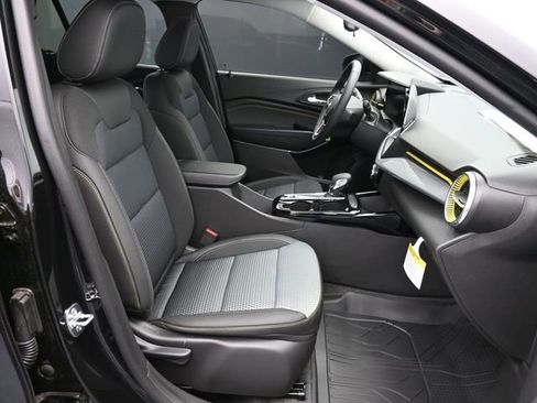 New 2026 Chevrolet Trax LT w/ Driver Confidence Package FWD image 42