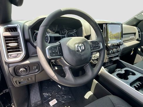 New 2026 RAM 1500 Big Horn w/ Night Edition AWD/4WD image 11