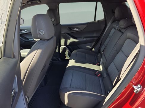 New 2026 Chevrolet Equinox LT AWD/4WD image 28