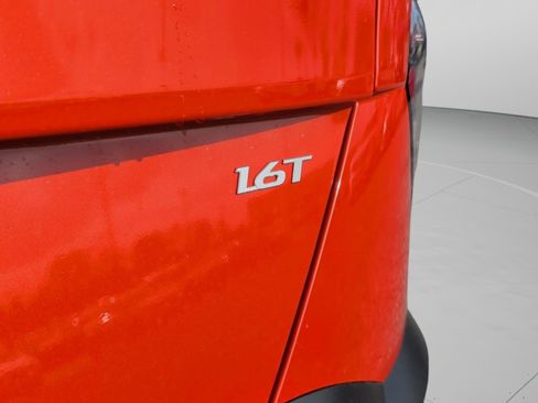 New 2026 Hyundai Kona SEL Premium image 16