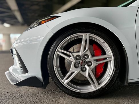 Used 2020 Chevrolet Corvette Stingray Preferred Cpe w/ 2LT Preferred Equipment Group RWD image 14