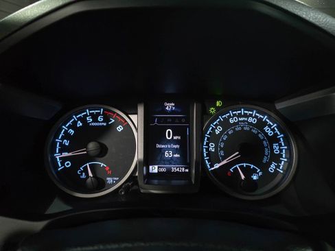 Used 2019 Toyota Tacoma SR5 image 25