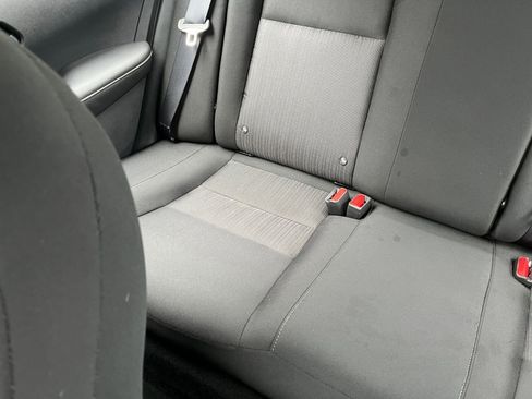 Used 2025 Nissan Sentra SV FWD image 39