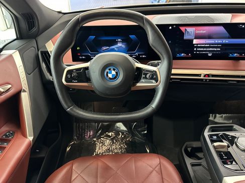 Certified 2023 BMW iX xDrive50 AWD/4WD image 28