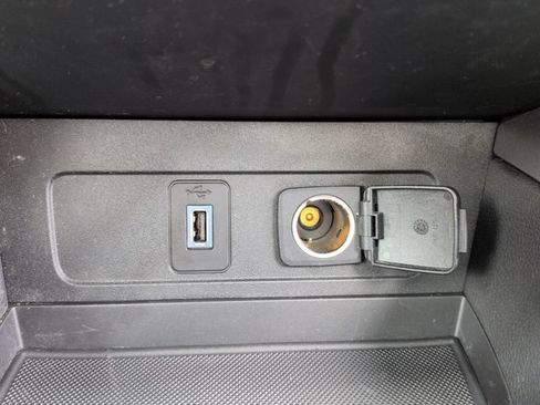Used 2019 Ford Escape SEL AWD/4WD image 24