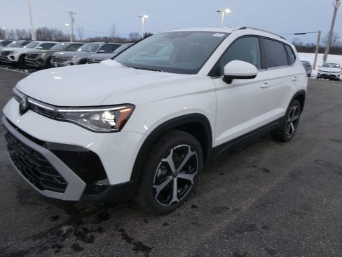 New 2026 Volkswagen Taos SEL AWD/4WD image 27