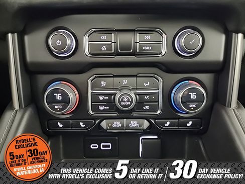 Certified 2023 Chevrolet Tahoe Z71 w/ Off-Road Capability Package image 35