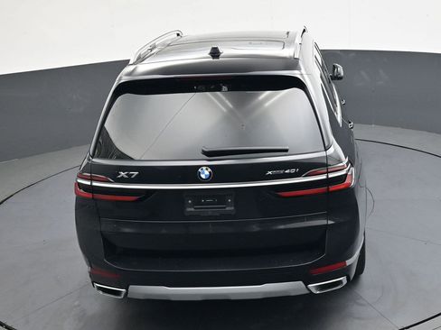 Used 2026 BMW X7 xDrive40i AWD/4WD image 25