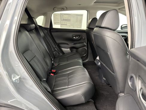 New 2026 Honda HR-V EX-L image 29
