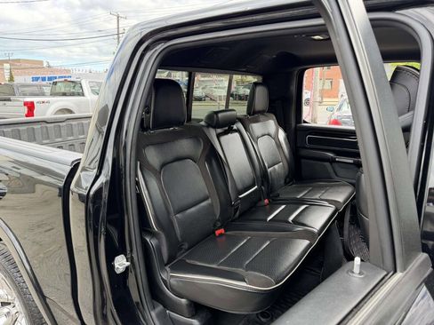 Used 2022 RAM 1500 Laramie w/ Sport Appearance Package AWD/4WD image 12