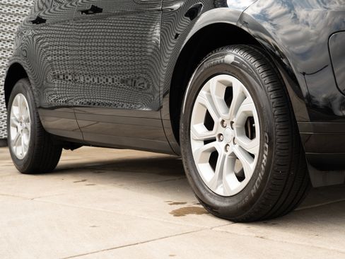 Used 2020 Land Rover Range Rover Evoque S image 32