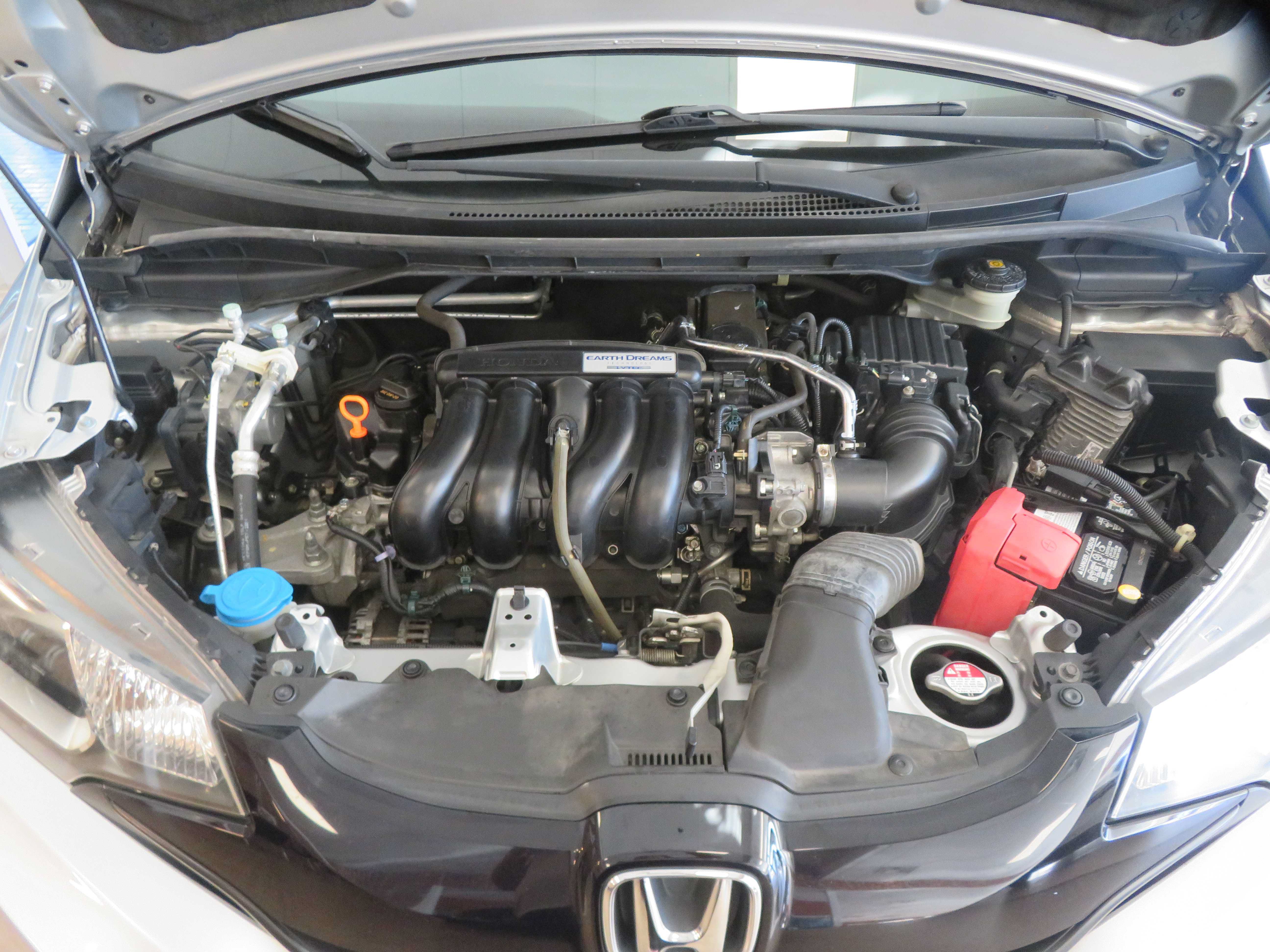 Used 2016 Honda Fit LX image 46