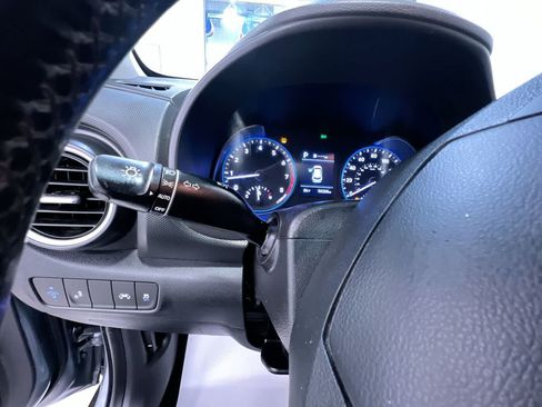 Used 2019 Hyundai Kona SEL AWD/4WD image 18
