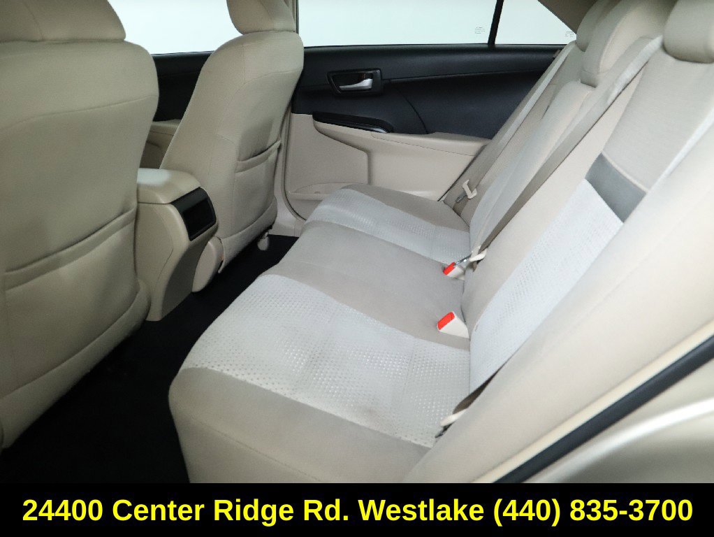 Used 2014 Toyota Camry LE FWD image 14