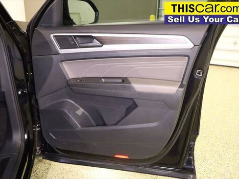 Used 2023 Volkswagen Atlas SE FWD image 37