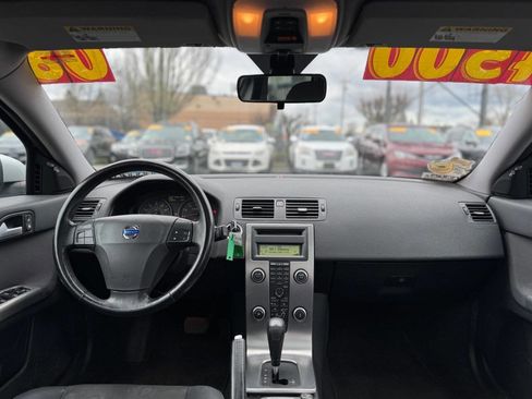 Used 2008 Volvo V50 2.4i image 12