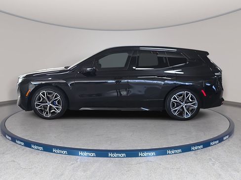 Used 2023 BMW iX xDrive50 w/ Ultimate Package 2 AWD/4WD image 11