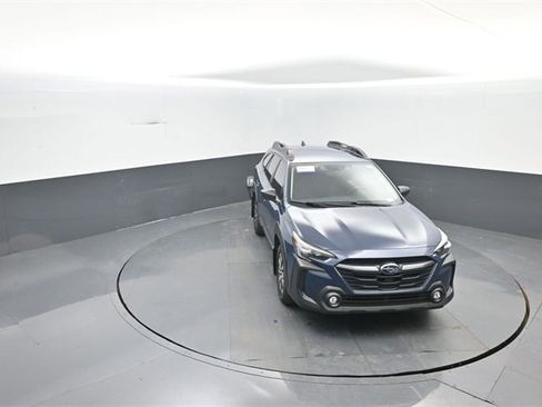 Used 2025 Subaru Outback w/ Popular Package #1A image 24