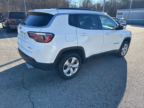 Used 2017 Jeep Compass Latitude w/ Popular Equipment Group image 8