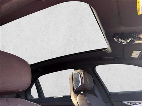 Used 2023 BMW 740i w/ Executive Package image 16