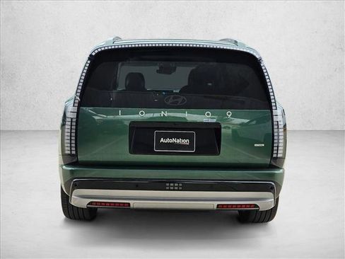 New 2026 Hyundai Ioniq 9 Limited image 8
