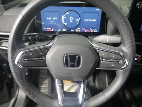 New 2026 Honda Prologue EX image 16
