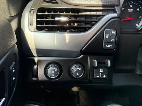 Used 2019 Chevrolet Suburban Premier w/ Max Trailering Package AWD/4WD image 39