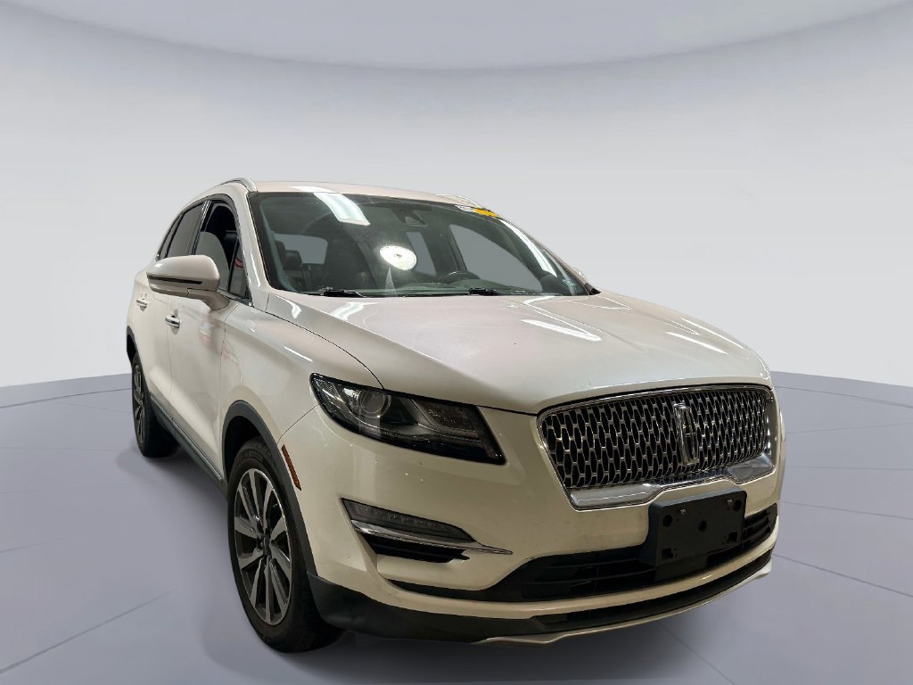Used 2019 Lincoln MKC Reserve w/ MKC Climate Package AWD/4WD image 3