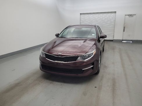 Used 2018 Kia Optima LX w/ 17" Alloy Wheels Package FWD image 15