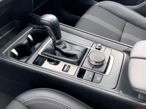 Used 2025 MAZDA CX-50 AWD 2.5 S w/ Weather Package image 16