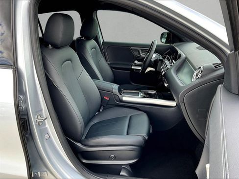 Used 2026 Mercedes-Benz GLA 250 image 9