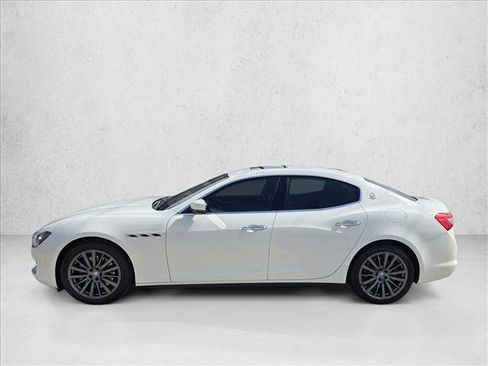 Used 2018 Maserati Ghibli image 8