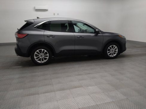 Used 2021 Ford Escape SE FWD image 10