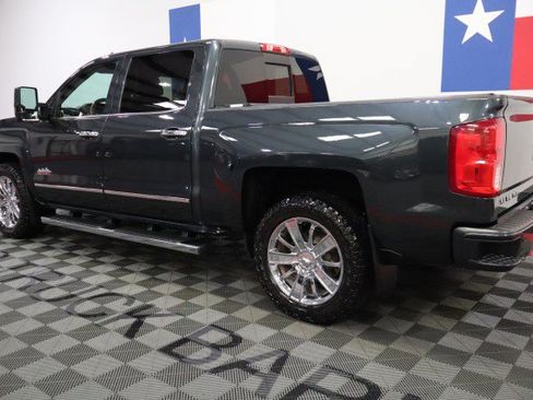 Used 2018 Chevrolet Silverado 1500 High Country AWD/4WD image 5