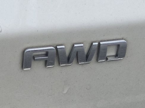 Used 2014 Chevrolet Traverse LT AWD/4WD image 3