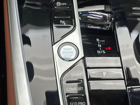 New 2027 BMW X7 xDrive40i AWD/4WD image 30