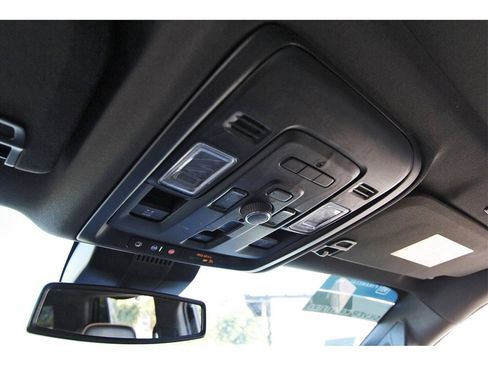 Used 2024 GMC Yukon AT4 w/ Technology Package image 20