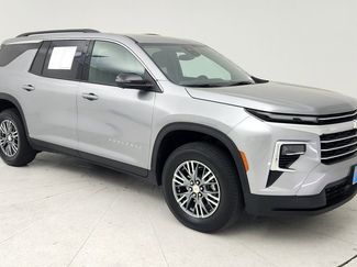 Certified 2025 Chevrolet Traverse LT w/ Driver Confidence Package video 1