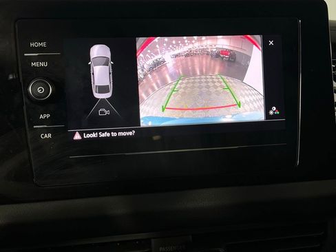 Used 2025 Volkswagen Jetta S image 18