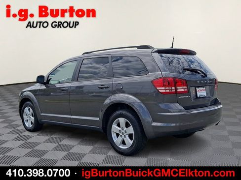 Used 2018 Dodge Journey SE w/ Popular Equipment Group FWD image 4