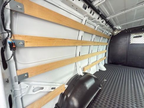 Used 2023 Chevrolet Express 2500 w/ Driver Convenience Package image 23