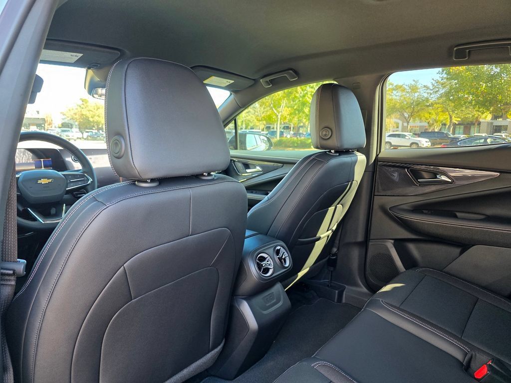 New 2025 Chevrolet Blazer EV LT AWD/4WD image 20
