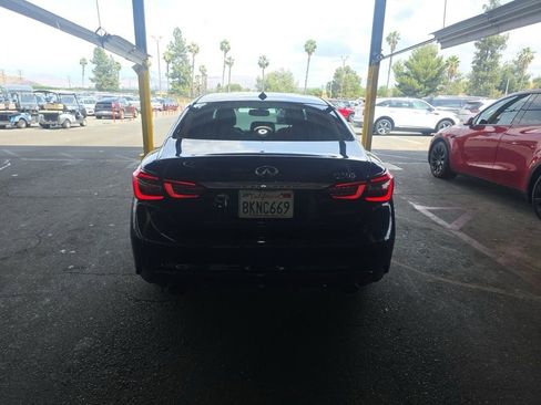 Used 2019 INFINITI Q50 Signature Edition w/ All Weather Package (L93) image 9