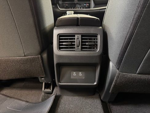 Certified 2026 Nissan Rogue SV AWD/4WD image 16