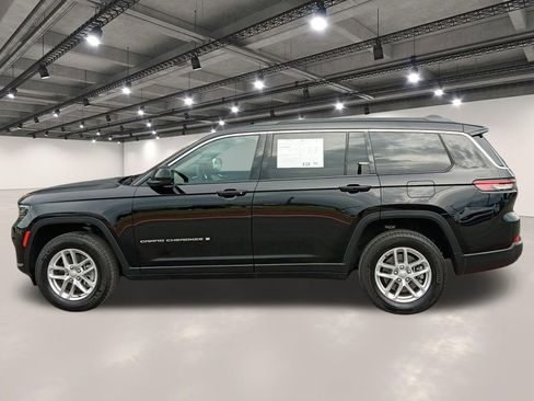 Used 2025 Jeep Grand Cherokee L Laredo RWD image 13