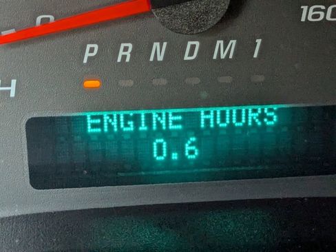 New 2024 Chevrolet Express 3500 LS w/ Chrome Appearance Package image 32