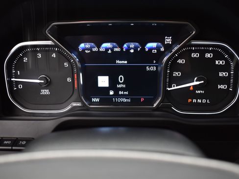 Used 2023 GMC Sierra 2500 Denali w/ Denali Ultimate Package image 26