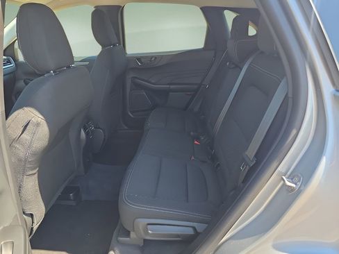 Used 2023 Ford Escape Active image 11