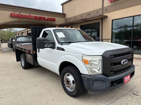 Used 2011 Ford F350 XL RWD image 1